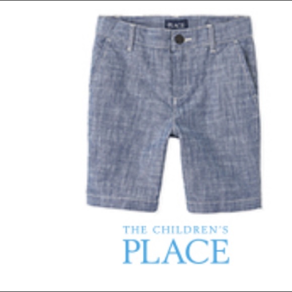 Boys shorts size 8 - Picture 3 of 3